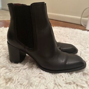 ZARA 🌸❤️Black Ankle Boots🌺